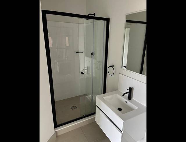 2 BEDROOM PROPERTY TO RENT IN LINBRO PARK